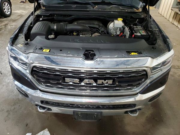 2019 RAM 1500 LIMITED CREW CAB 4X4