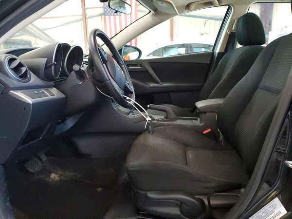 2013 MAZDA 3
