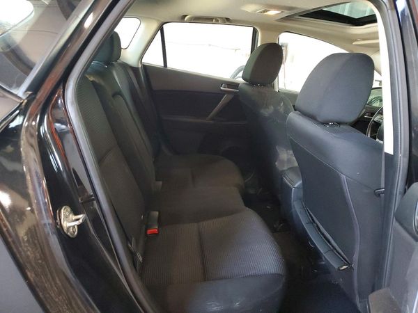 2013 MAZDA 3