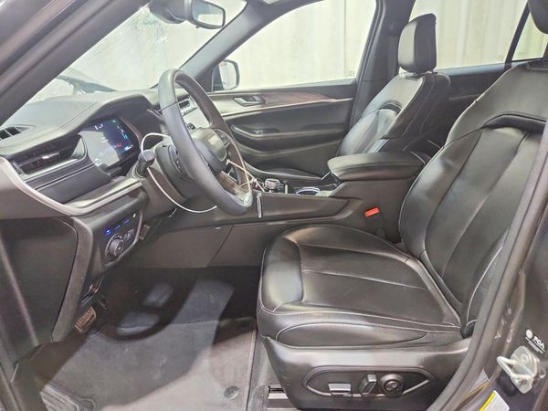 2024 JEEP GRAND CHEROKEE Limited 4XE — DENT