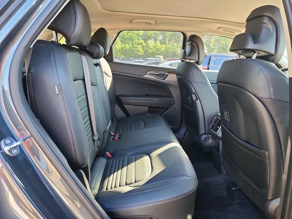 2025 KIA SPORTAGE SX-Prestige (SX-P)