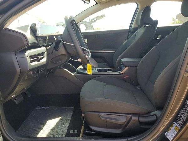 2026 KIA K4 LX, LXS