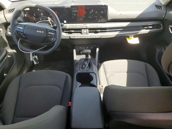 2026 KIA K4 LX, LXS