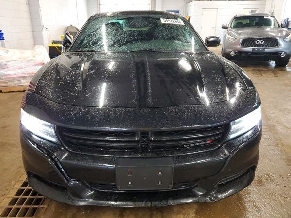2015 DODGE CHARGER SXT