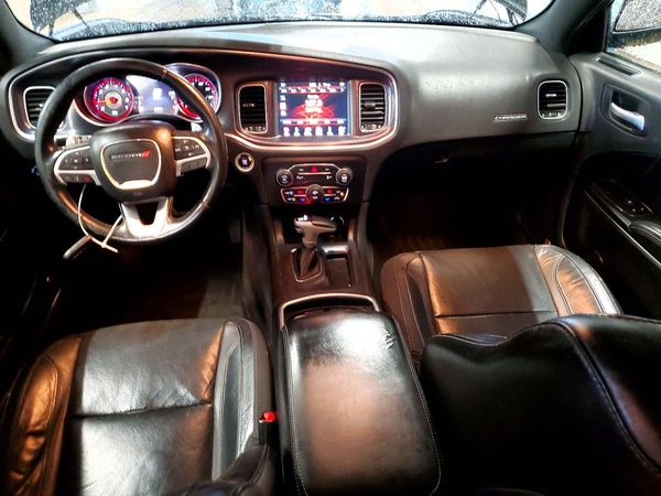 2015 DODGE CHARGER SXT