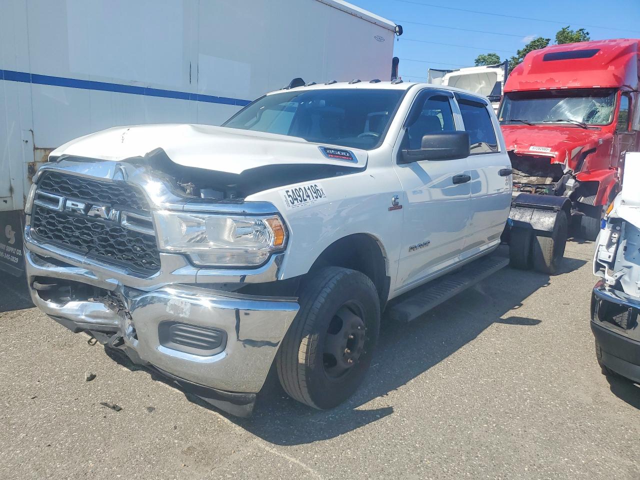 2022 RAM 3500
