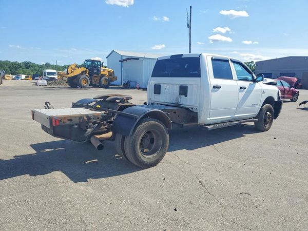 2022 RAM 3500