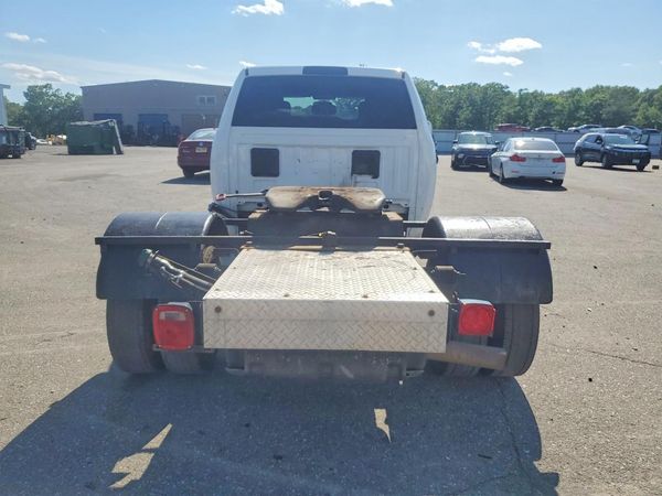 2022 RAM 3500