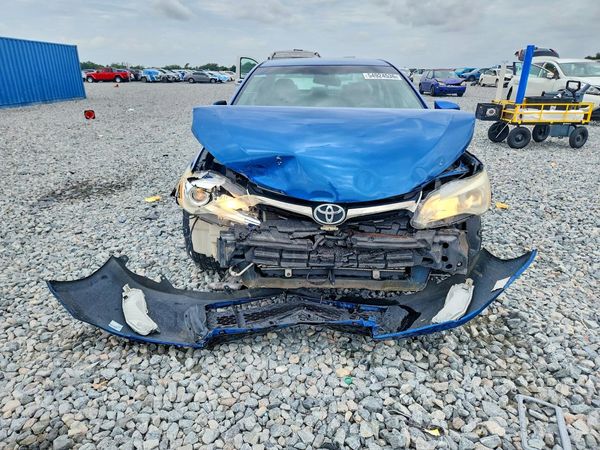 2017 TOYOTA CAMRY