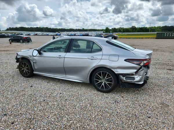 2021 TOYOTA CAMRY