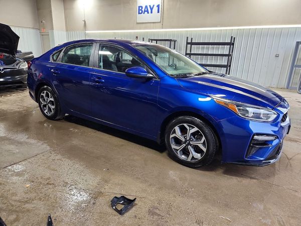 2021 KIA FORTE FE, LXS