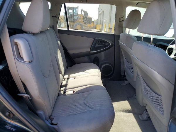 2012 TOYOTA RAV4 Standard