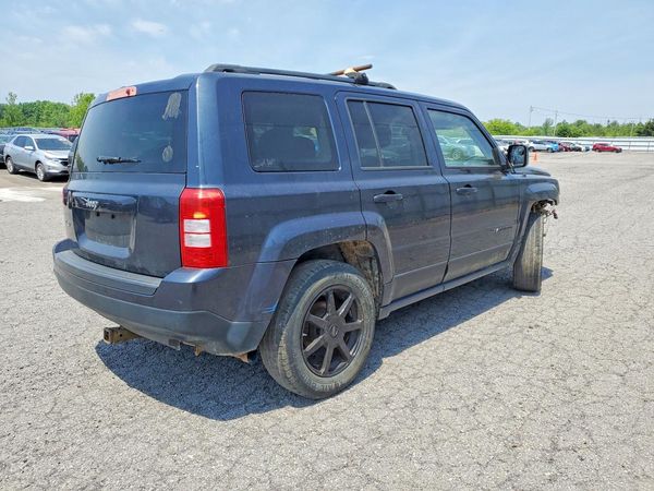2015 JEEP PATRIOT SPORT 4X4