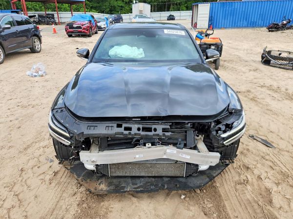 2022 GENESIS G70 2.0T, 2.0T Prestige