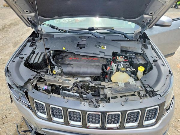 2018 JEEP COMPASS LATITUDE 4X2