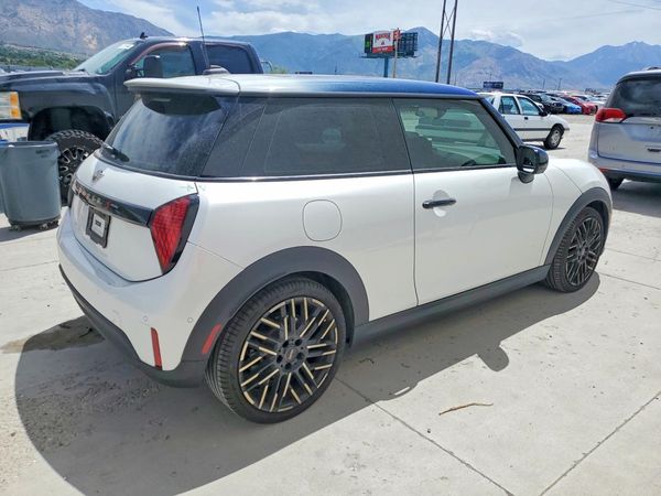 2025 MINI COOPER