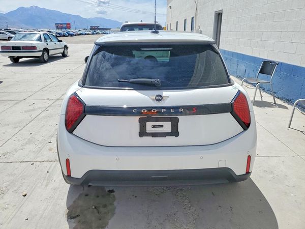 2025 MINI COOPER