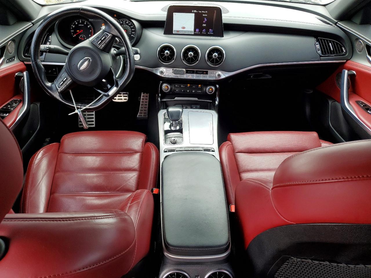 2018 KIA STINGER GT2
