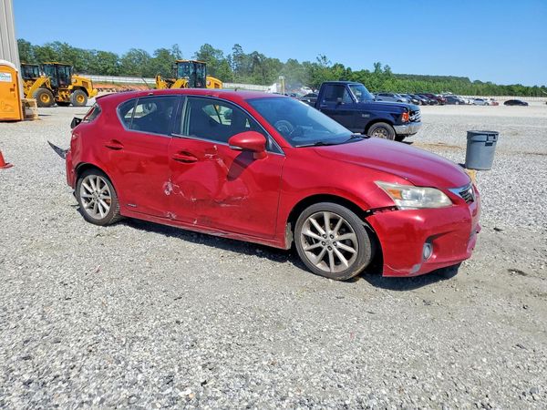2013 LEXUS CT