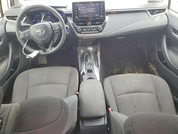 2021 TOYOTA COROLLA