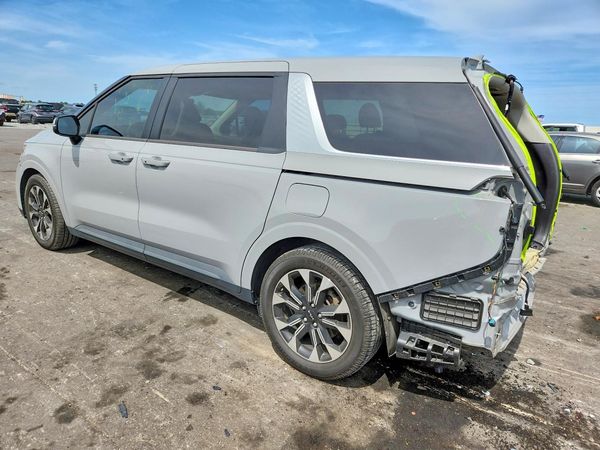 2022 KIA CARNIVAL EX
