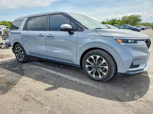 2022 KIA CARNIVAL EX