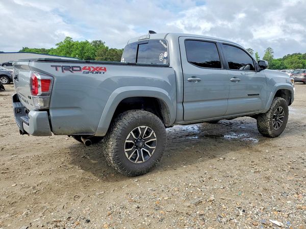 2020 TOYOTA TACOMA SR5