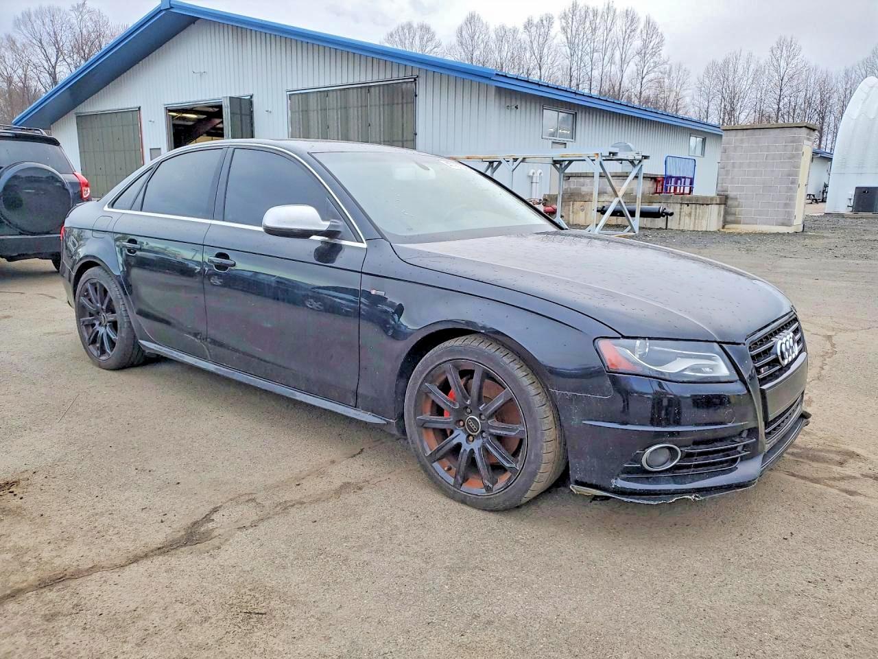 2012 AUDI A4 quattro Premium Plus