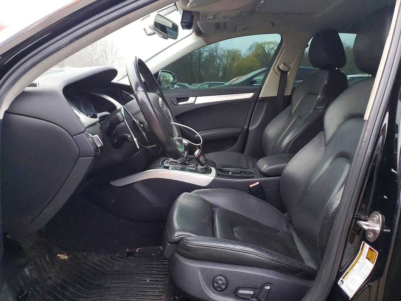 2012 AUDI A4 quattro Premium Plus