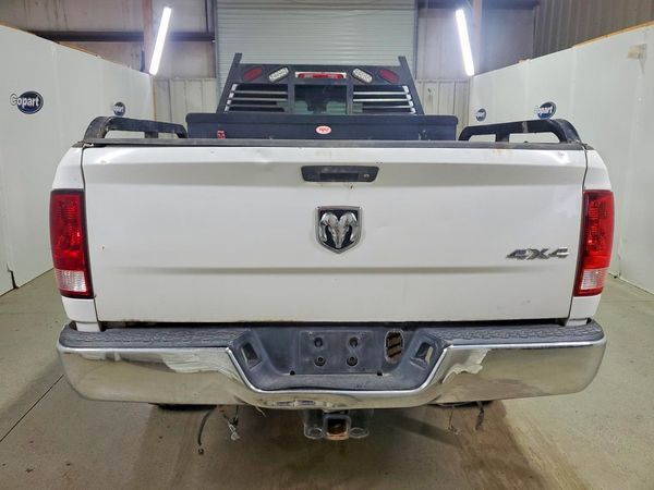 2017 RAM 3500 ST CREW CAB 4X4