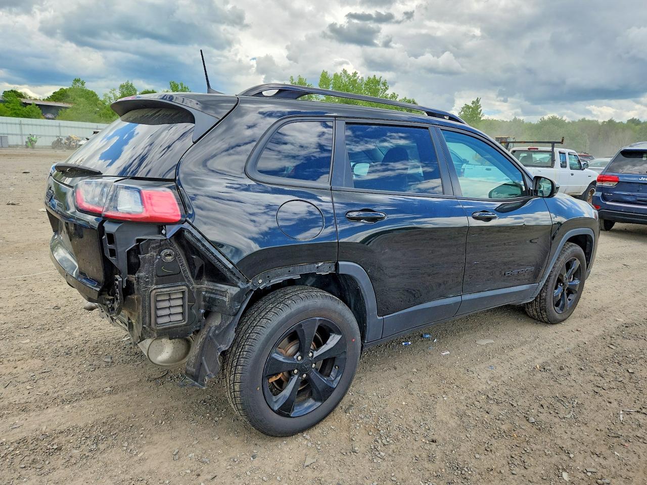 2019 JEEP CHEROKEE LATITUDE PLUS 4X4