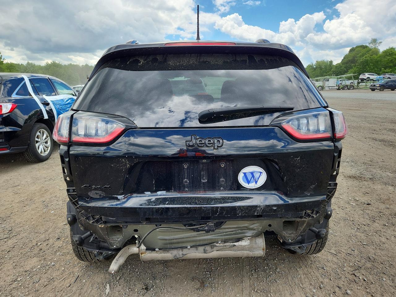 2019 JEEP CHEROKEE LATITUDE PLUS 4X4