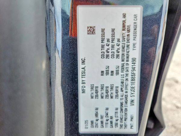 2025 TESLA MODEL 3