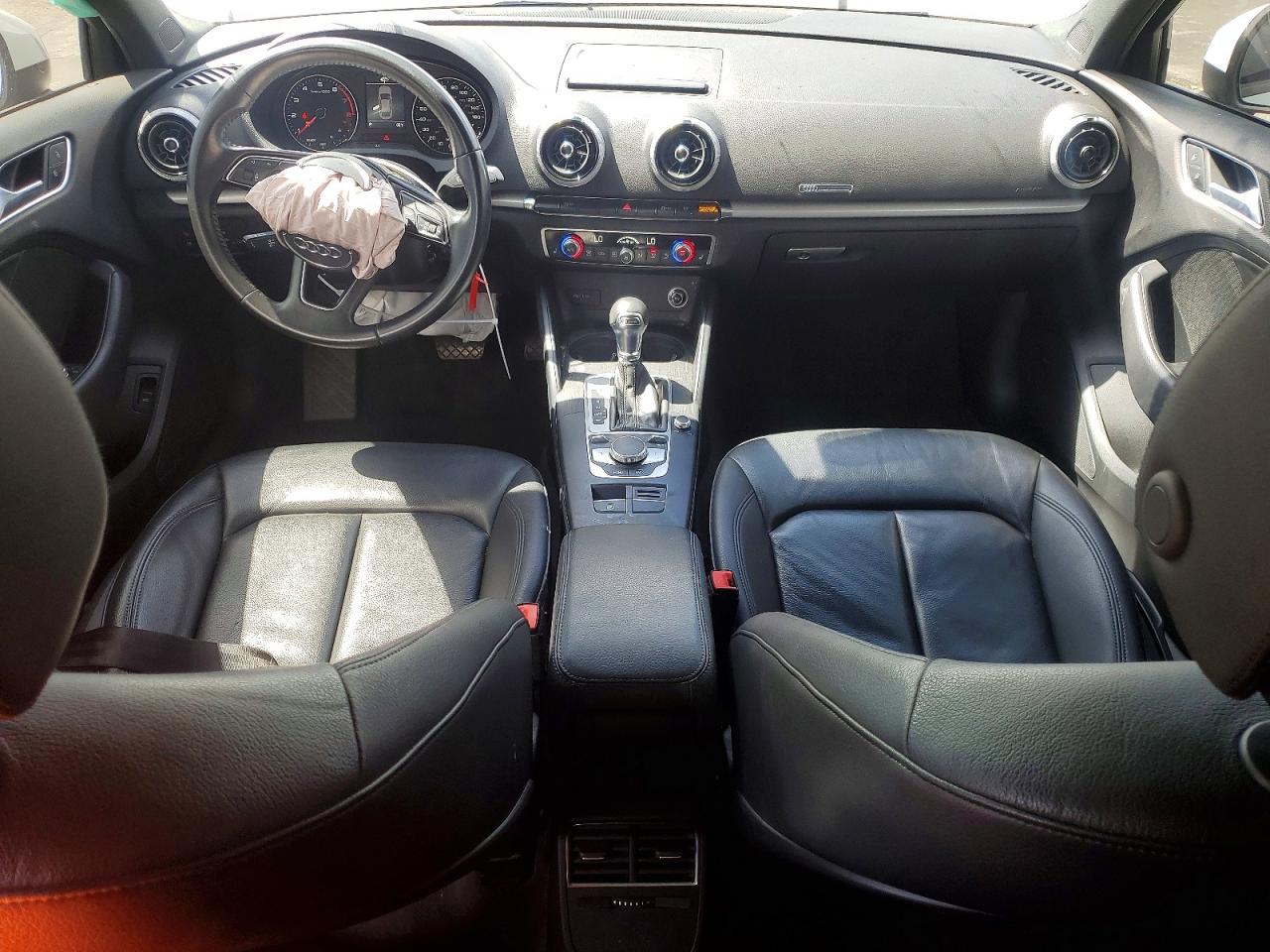 2019 AUDI A3 Premium, Titanium
