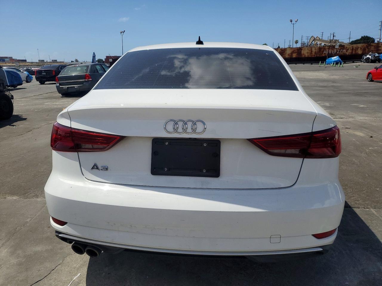 2019 AUDI A3 Premium, Titanium