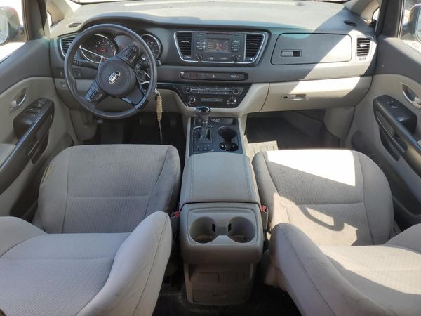 2016 KIA SEDONA