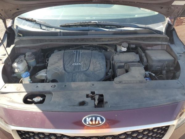 2016 KIA SEDONA