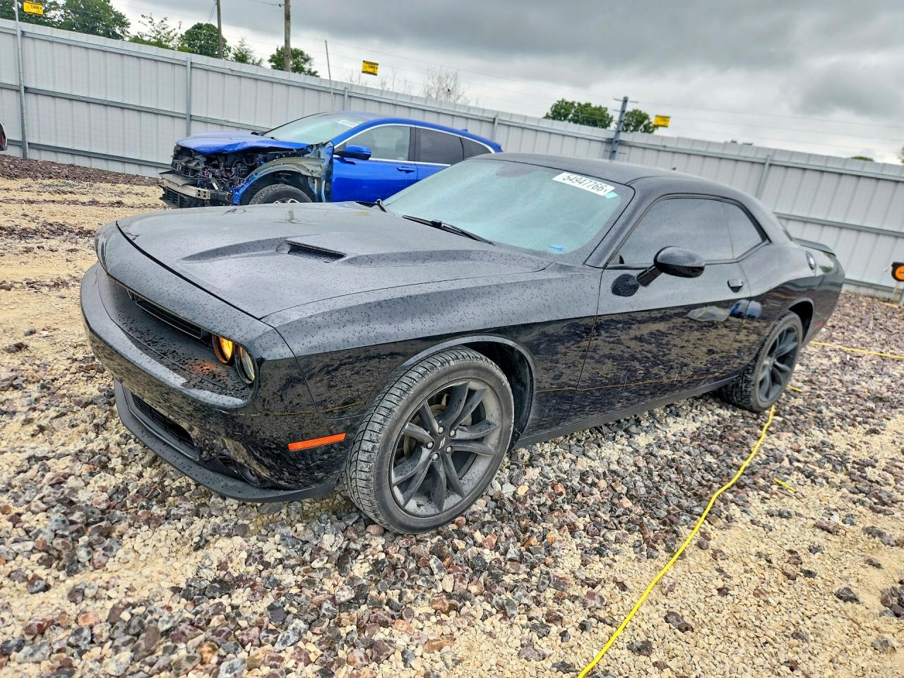 2017 DODGE CHALLENGER SXT