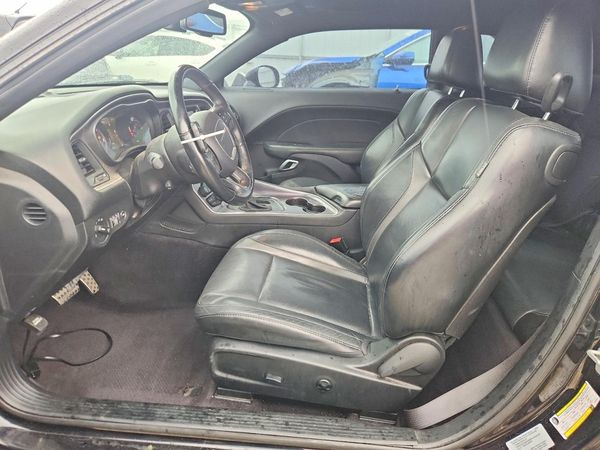 2017 DODGE CHALLENGER SXT