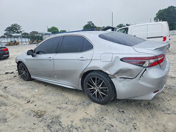 2022 TOYOTA CAMRY