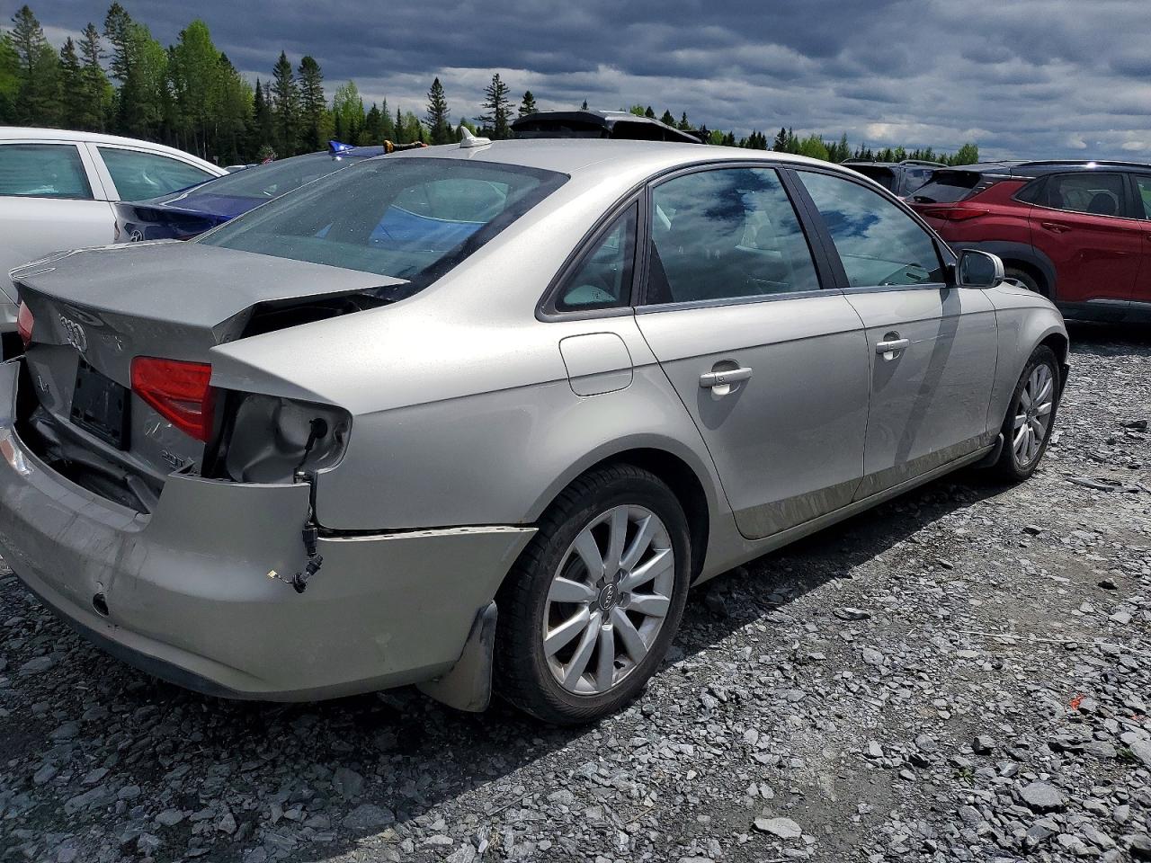 2013 AUDI A4 quattro Premium