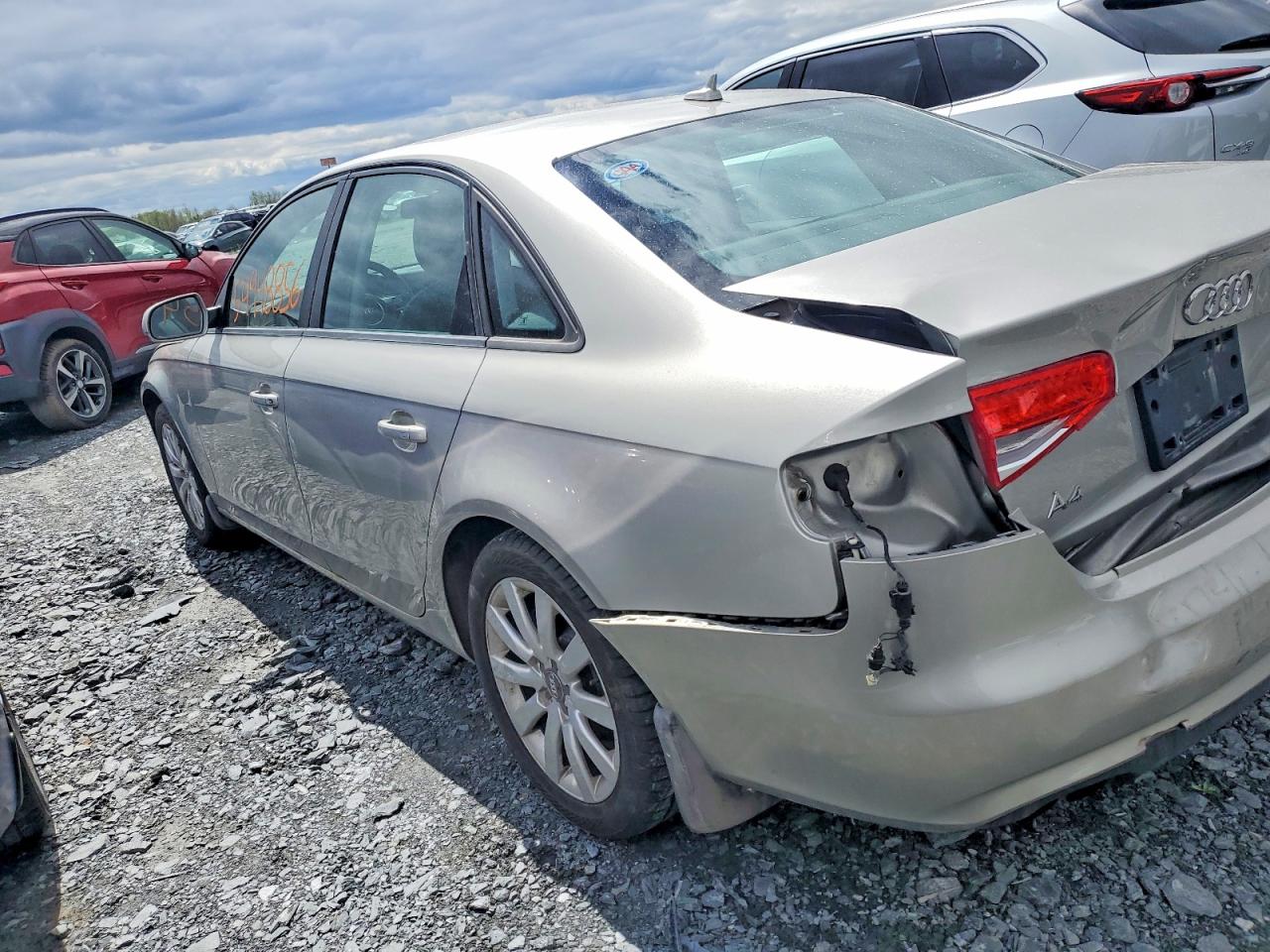 2013 AUDI A4 quattro Premium