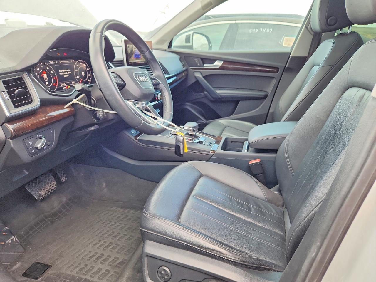 2019 AUDI Q5 quattro Premium Plus
