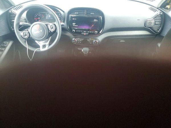 2022 KIA SOUL