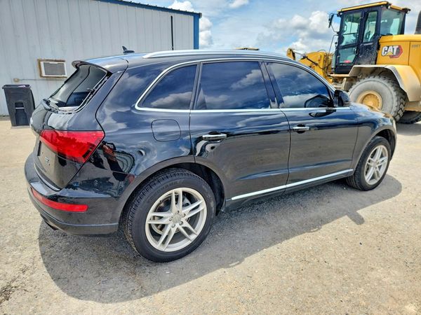 2017 AUDI Q5 quattro Premium