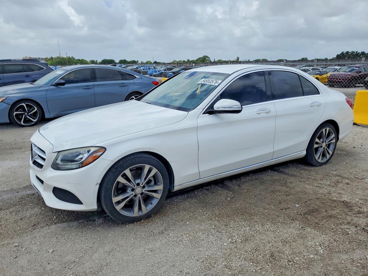 2016 MERCEDES-BENZ C C300