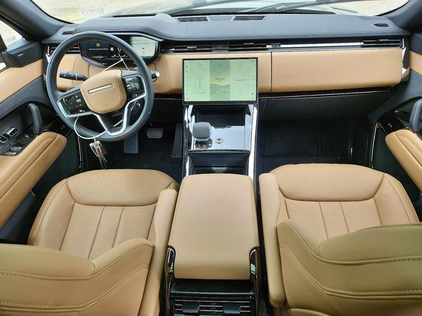 2026 LAND ROVER RANGE RVR