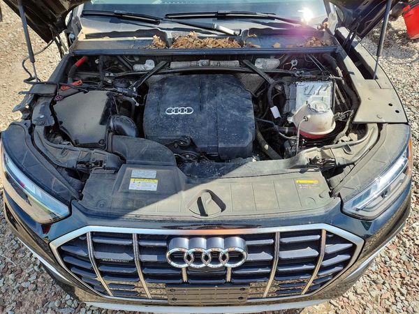 2021 AUDI Q5 quattro Premium Plus