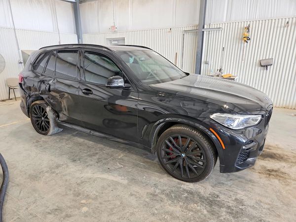 2023 BMW X5 M50i