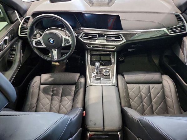 2023 BMW X5 M50i